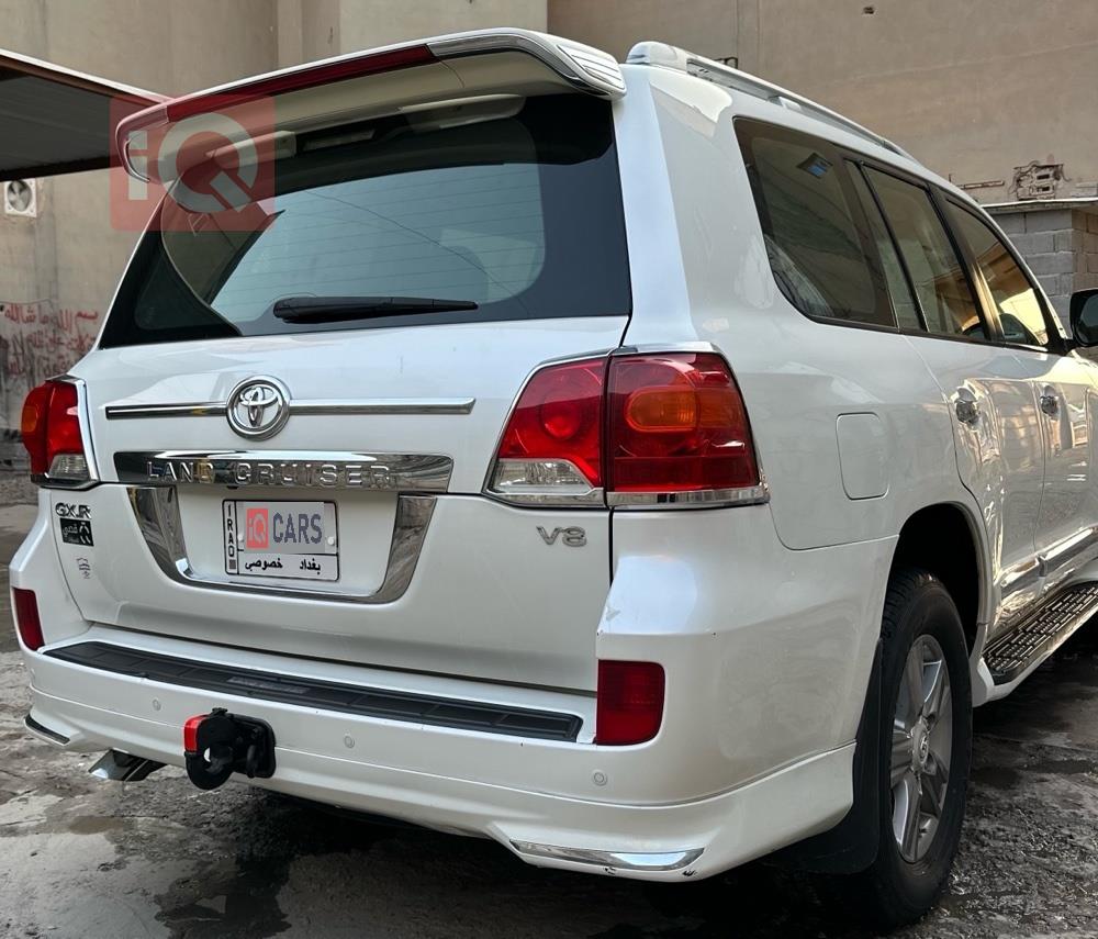 تويوتا لاندكروزر